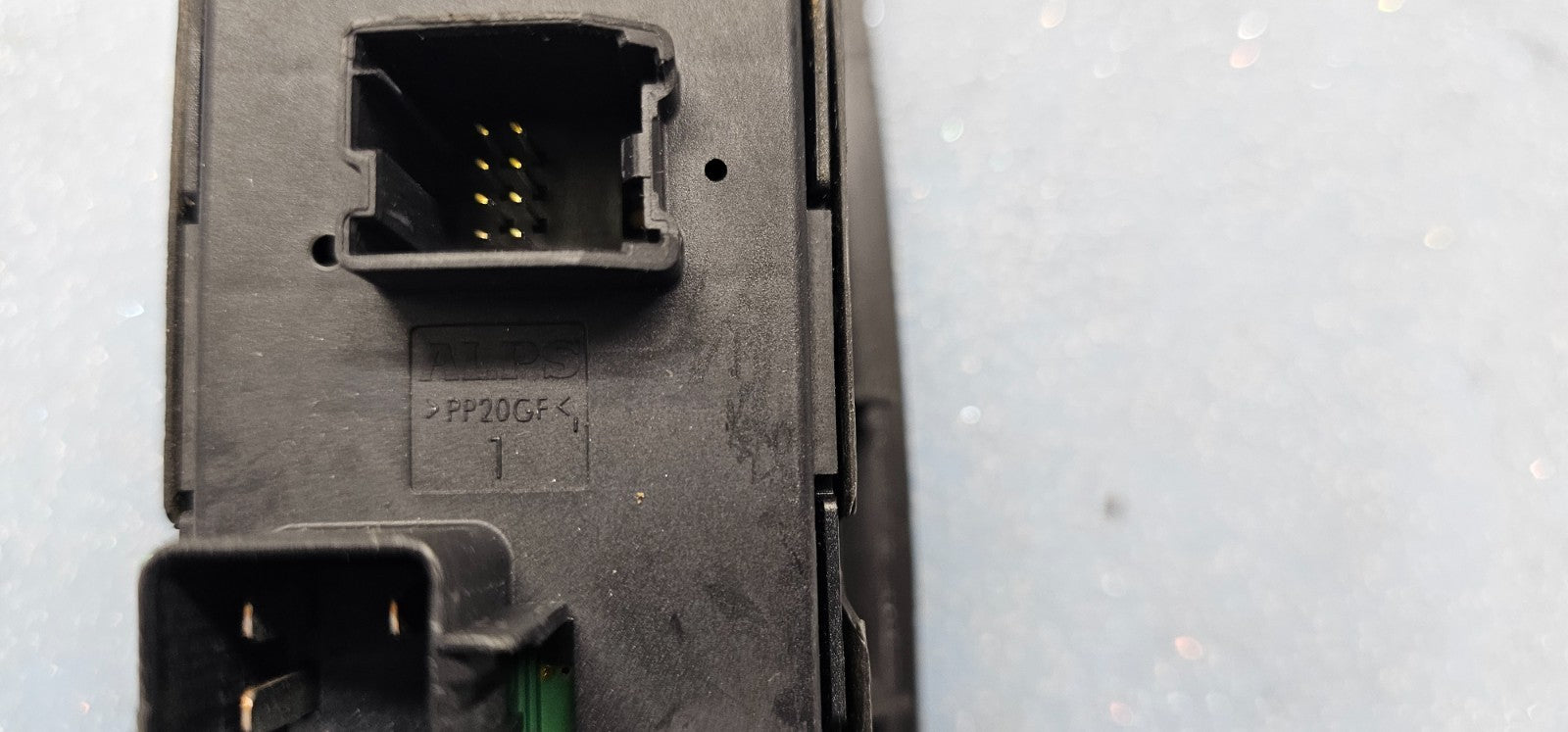 🔥2009-2011 Chevrolet HHR Left Driver Master Window Switch OEM BLACK