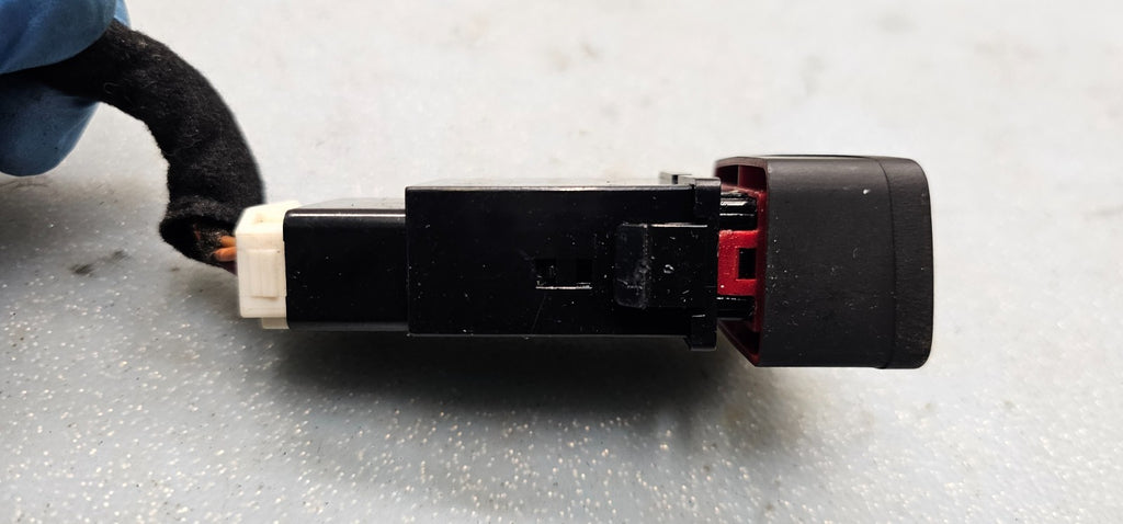 🔥06-08 SONATA Hazard Light Dash Flasher Warning Emergency Switch Button black