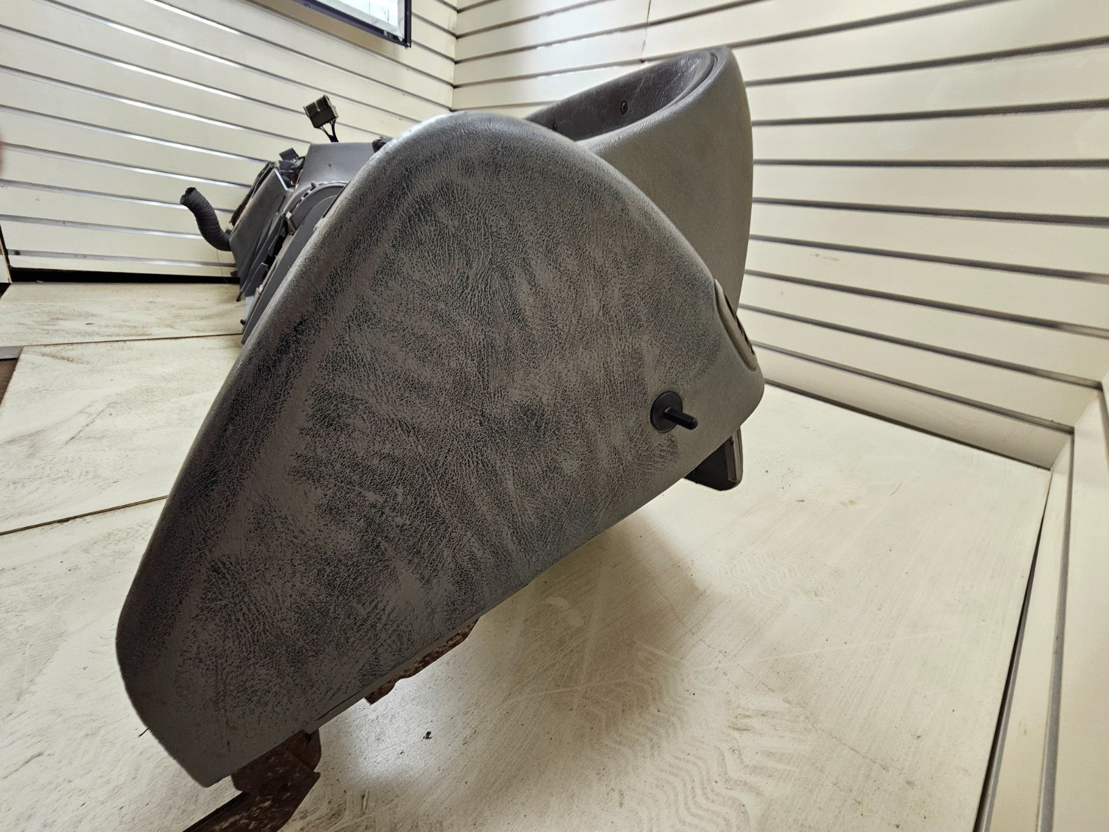 🔥95-99 CHEVY GMC SILVERADO C/K Dashboard DASH CORE Frame Mount UP Box GREY DB2