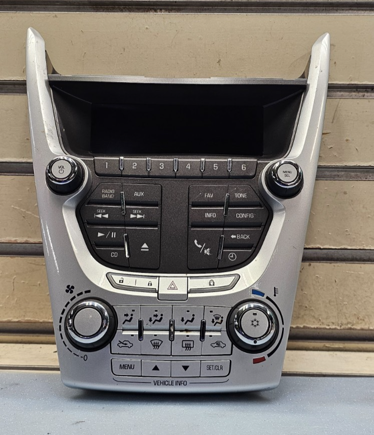 10-11 Equinox Terrain AM FM Radio Stereo Climate Control Trim Panel Bezel SILVER