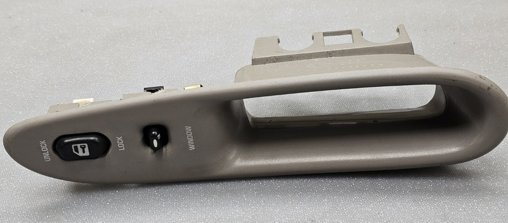 🔥99-04 Oldsmobile Alero Right Passenger Front Window/Lock Switch Bezel Gray