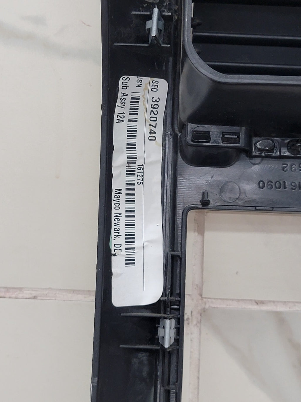 🔥2007-2009 Chrysler Aspen Center Console Instrument Dash Panel OEM 1168980AB BR