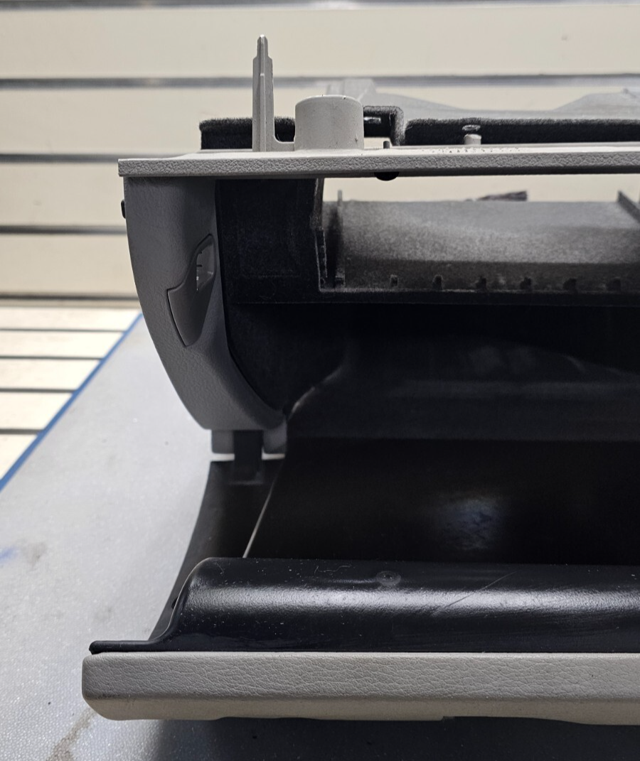 🔥02-08 Audi B6 B7 A4 S4 RS4 Glove Box Lid Storage Compartment Assembly Gray OEM