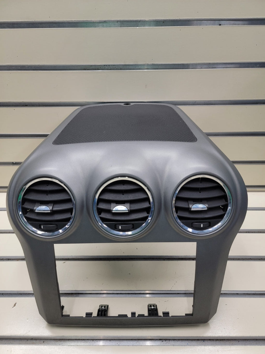 🔥08-10 Saturn Vue Center Dash Radio Stereo Bezel Trim With Vents OEM Gray B31