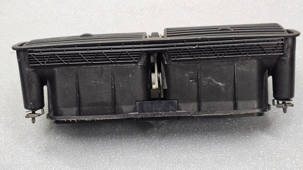 🔥97-06 VW GOLF CENTER DASH AC HEATER WARMER INTERIOR AIR VENT GRILLE OEM