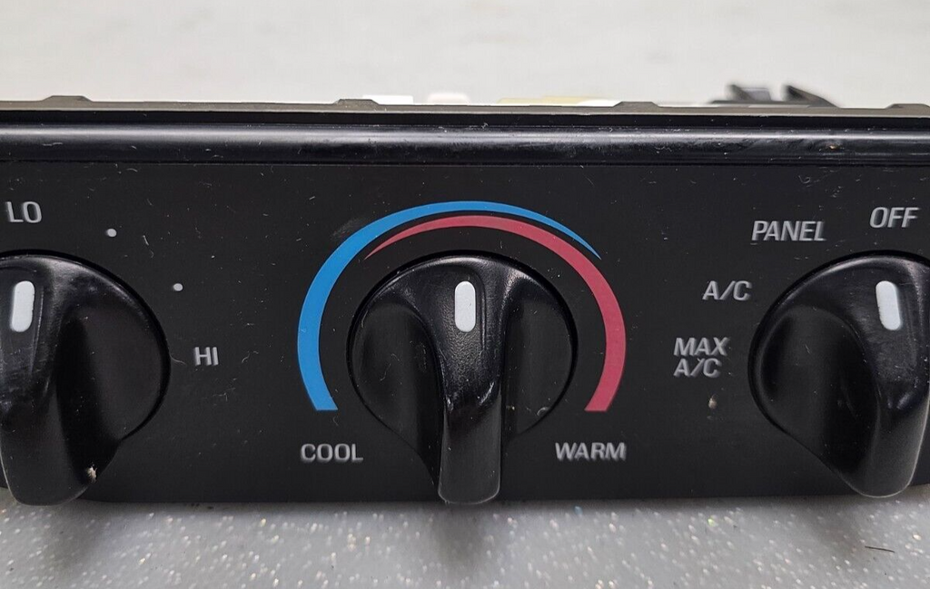 97-03 Ford F150 F250 Expedition Heater A/C Climate Control Panel Dash Unit Temp