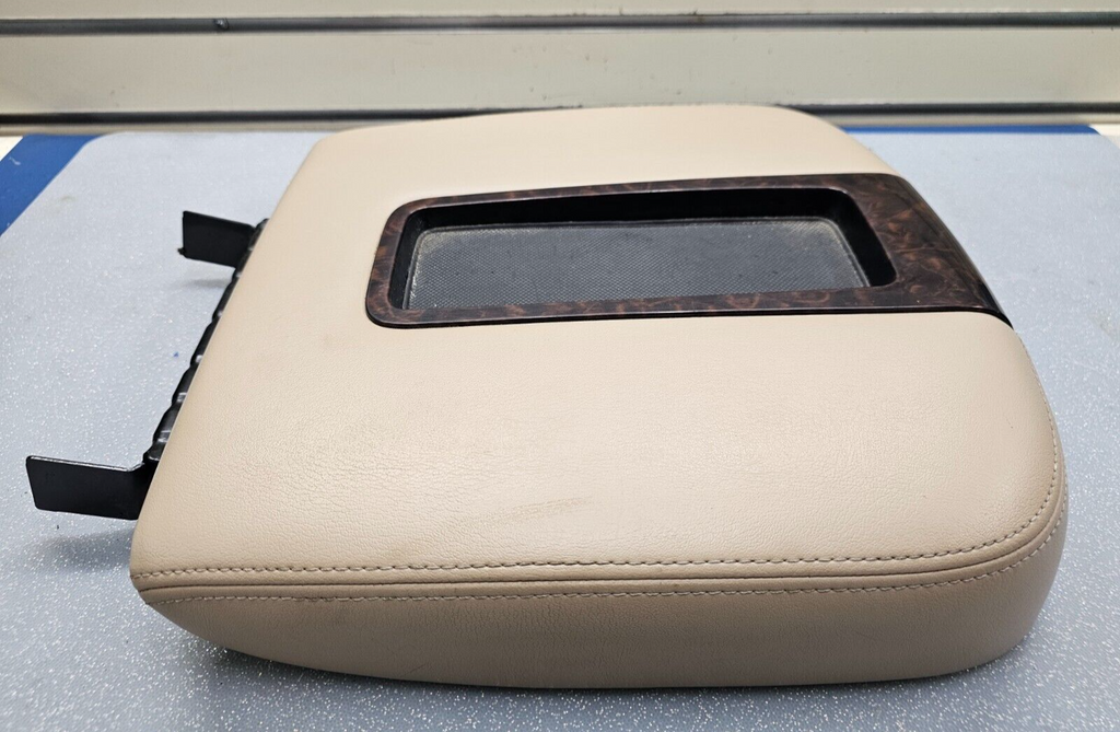 🔥07-13 Tahoe Suburban Yukon Leather Console Lid Armrest Cover Top Pad TAN JS5