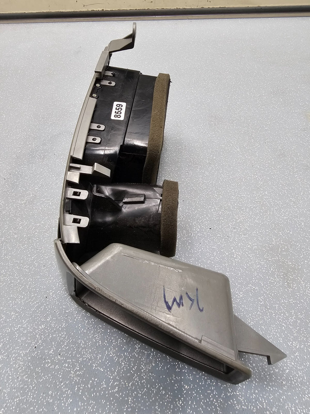 05-15 TITAN ARMADA QX56 DASH LEFT DRIVER AIR VENT HEATER FILTER CONDITIONER GRAY