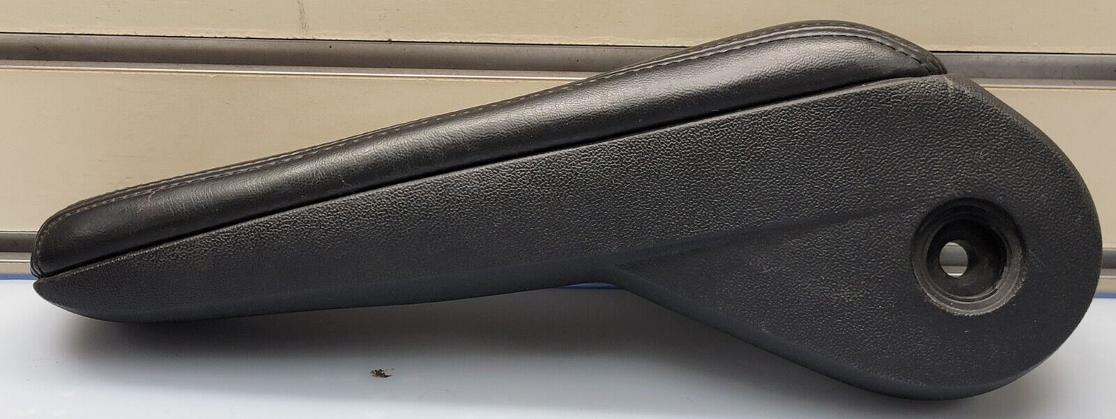 🔥11-20 CARAVAN TOWN & COUNTRY RIGHT PASSENGER SIDE FRONT SEAT ARMREST BLACK