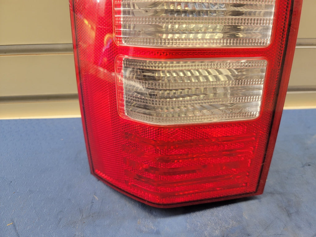 🔥2008-2017 Jeep Patriot Driver Side Assembly LEFT Tail Light