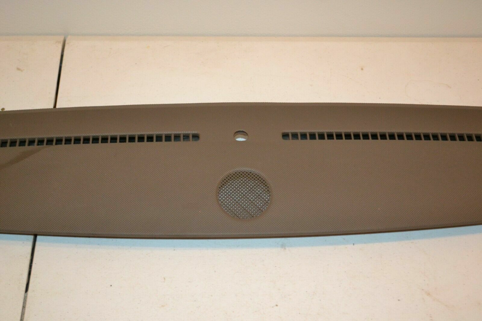 🔥03-07 Cadillac CTS & 04-09 SRX Upper Dash Defroster DEFROST Panel Trim BROWN