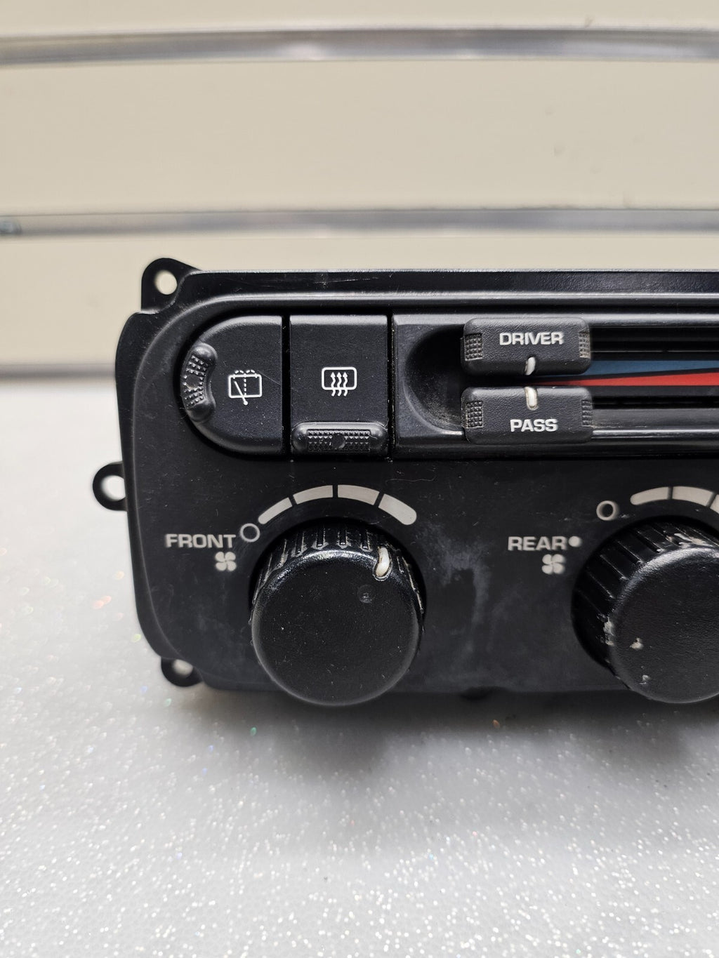 🔥04-07 Dodge Caravan Town Country Dash AC Climate Temperature Heater Control oe