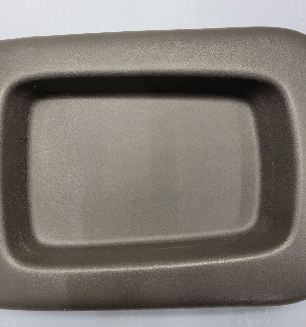 03-06 Chevy SILVERADO SIERRA Center Console Armrest Lid Storage Cover L8 dk grey