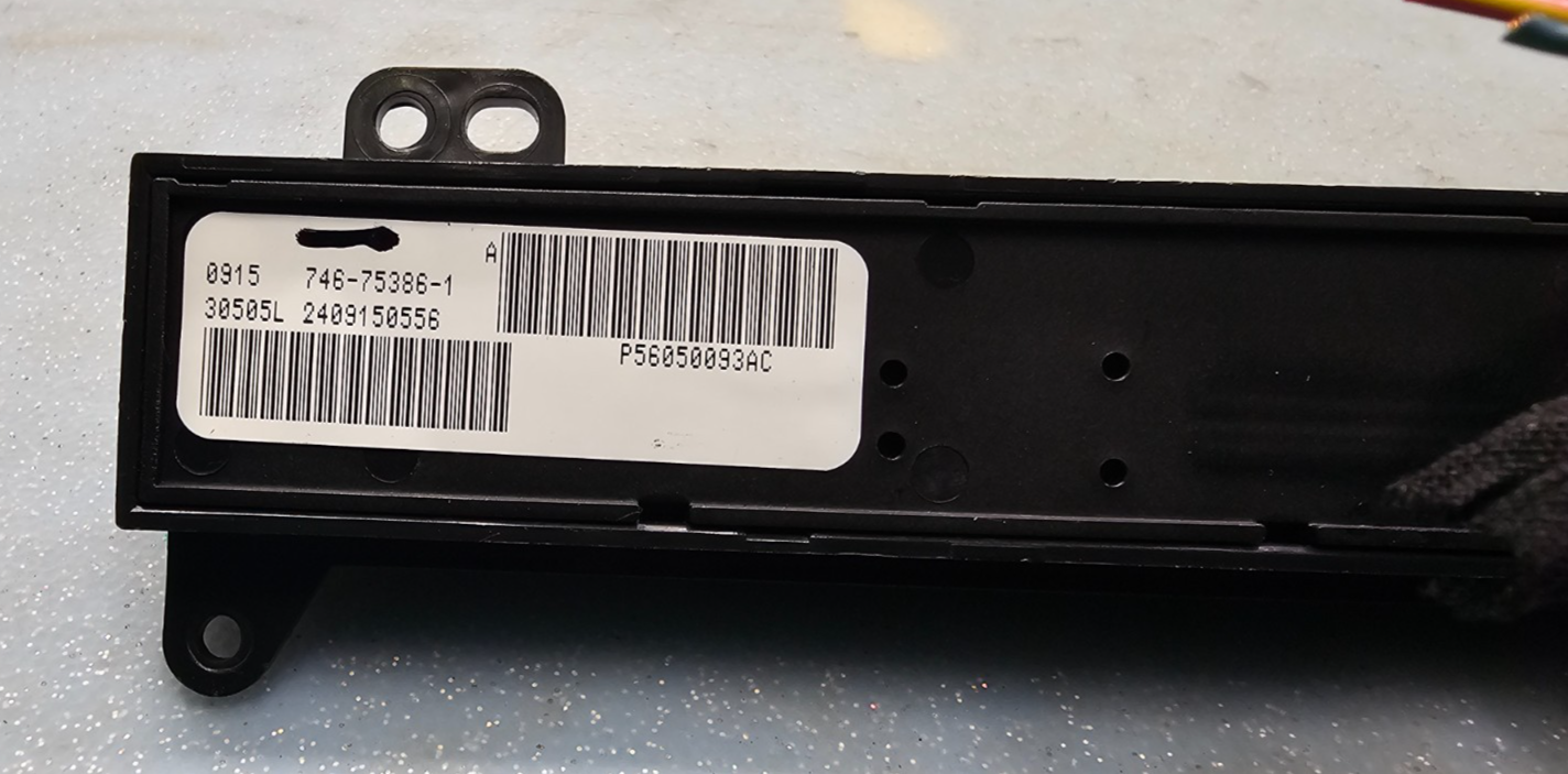 🔥06-07 Grand Cherokee Commander Information Switch Control Instrument Panel