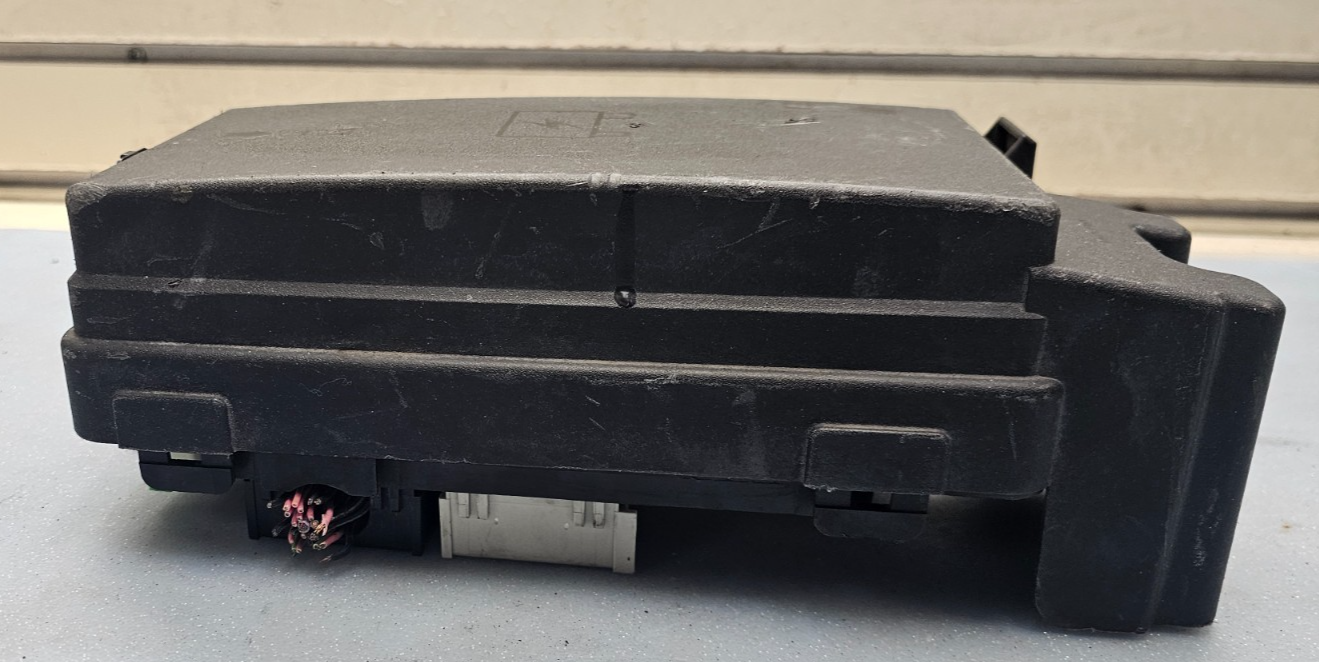 🔥04-06 Chevy Colorado GMC Canyon Fuse Box Engine Relay Body Control Module OEM