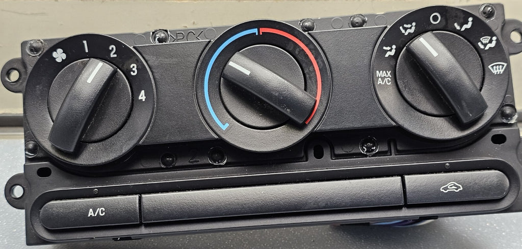 04-08 Ford F150 F250 F350 Dash Center AC Heater Climate Control Temperature Unit