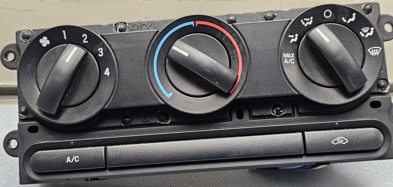 04-08 Ford F150 F250 F350 Dash Center AC Heater Climate Control Temperature Unit