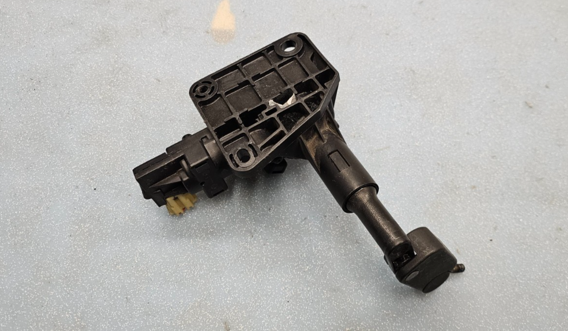 🔥01-07 Caravan Town Country Rear Vent Window Motor Actuator Assembly RH OEM
