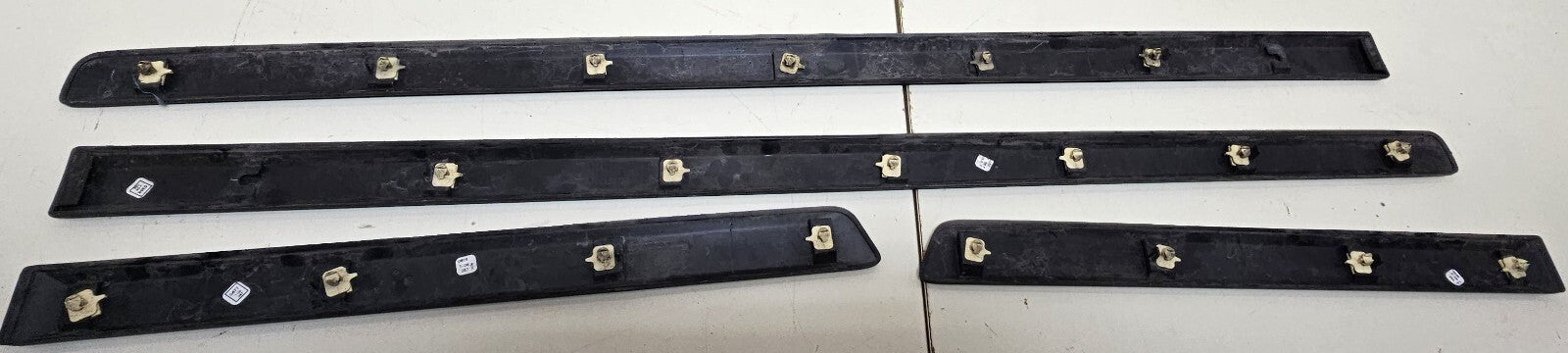 🔥05-10 Jeep Grand Cherokee Driver Passenger Door Trim Molding Panel Black OEM