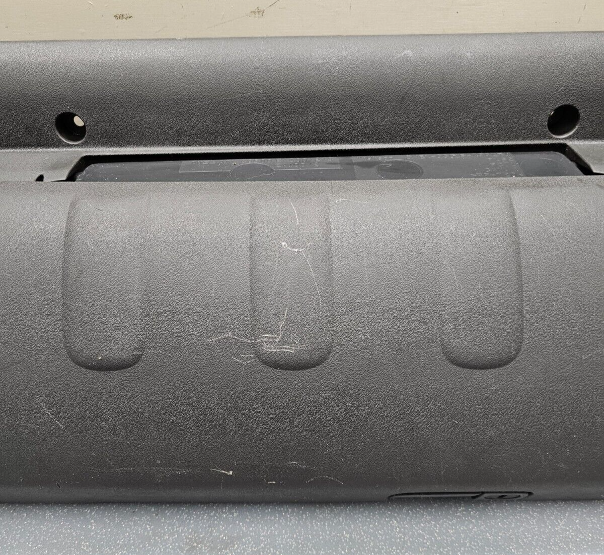 🔥05-06 Nissan Frontier Dash Glove Box Storage Compartment Instrument Panel Gray