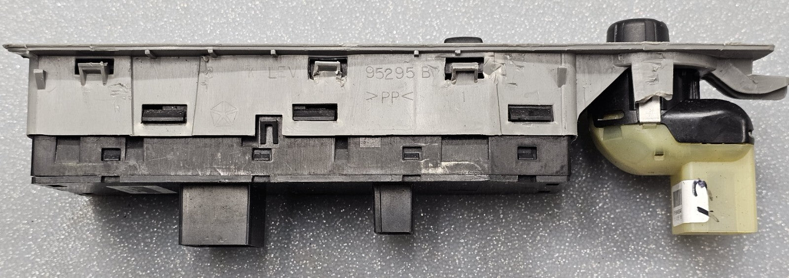 🔥07-14 Chrysler 200 patriot Dakota Left Driver Master Window Switch Grey