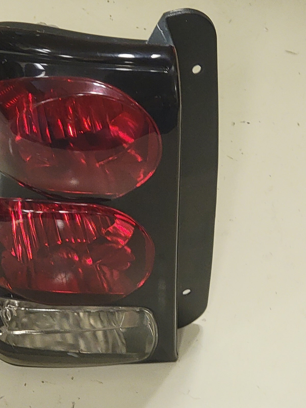 🔥2002-2009 Chevy TRAILBLAZER REAR  LH TAILLIGHT Tail Light OEM LEFT