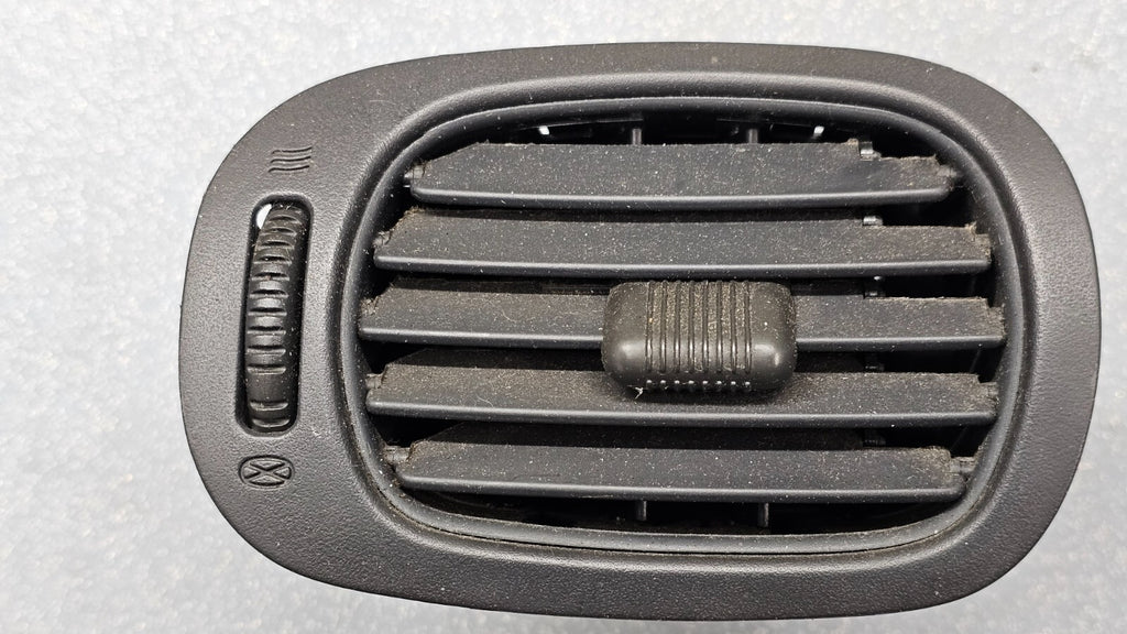 🔥01-07 GRAND Caravan Town & Country Dash LEFT DRIVER Air Vent Heater Black OEM