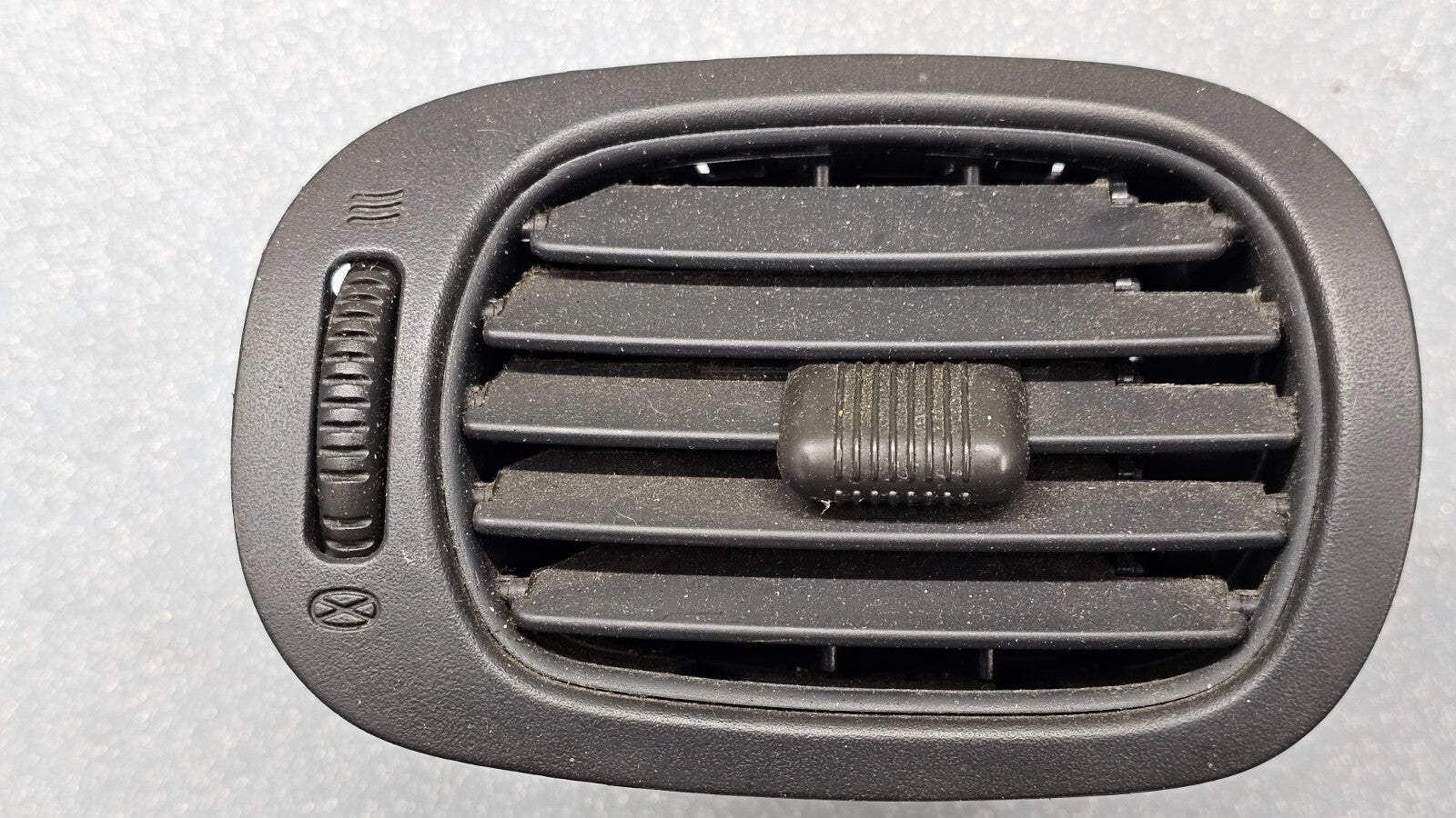 🔥01-07 GRAND Caravan Town & Country Dash LEFT DRIVER Air Vent Heater Black OEM