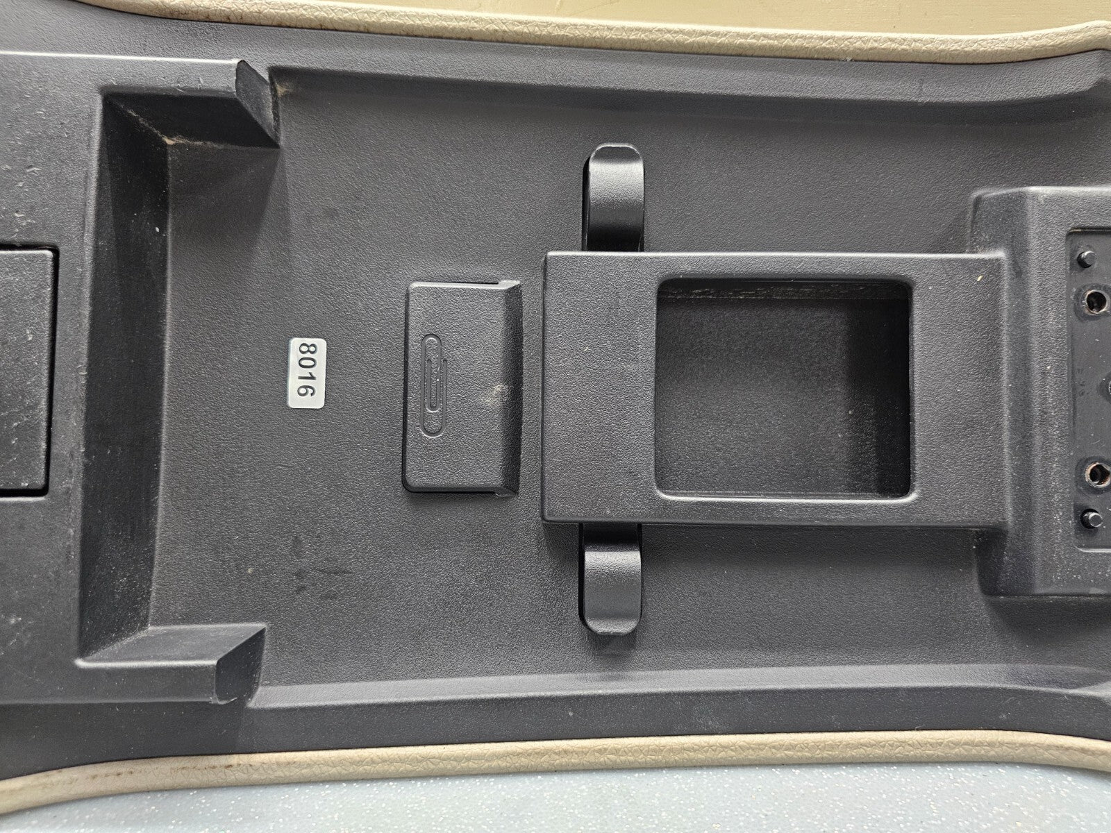 🔥07-10 Ford Edge Center Console Lid Leather Arm rest Assembly Top Pad Cover Tan