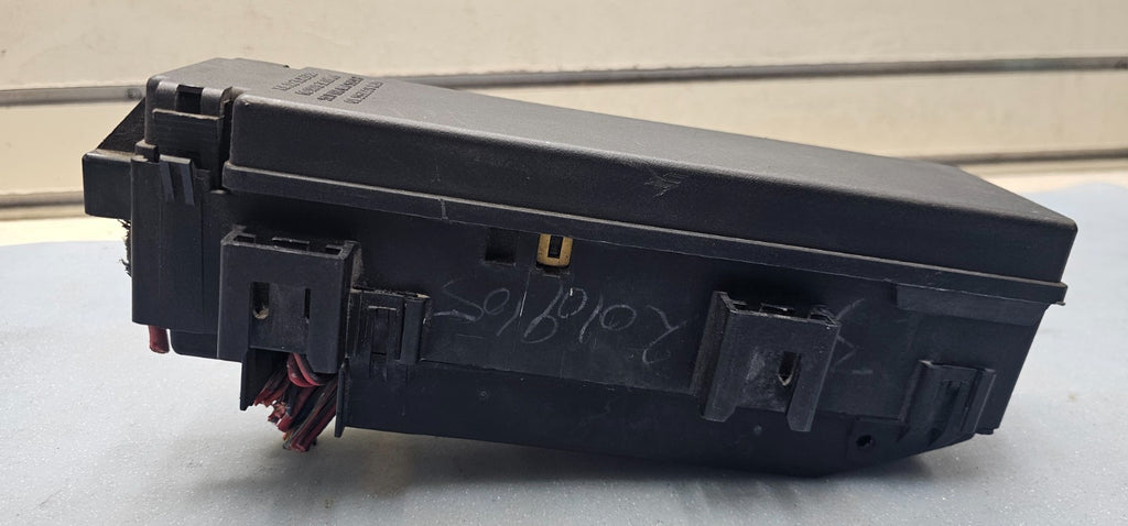 🔥2006 Commander Grand Cherokee 3.7L Engine HOOD FUSE Relay BOX Release Cover