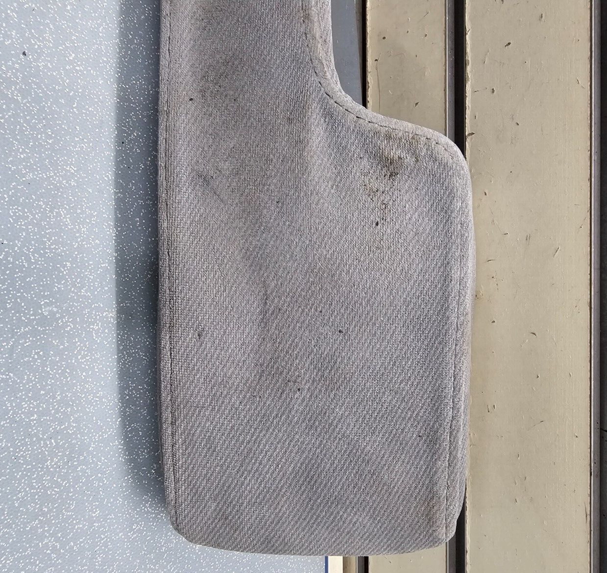 🔥01-05 Honda Civic Front Center Console Cover Arm Rest Lid Cover Gray Cloth OEM