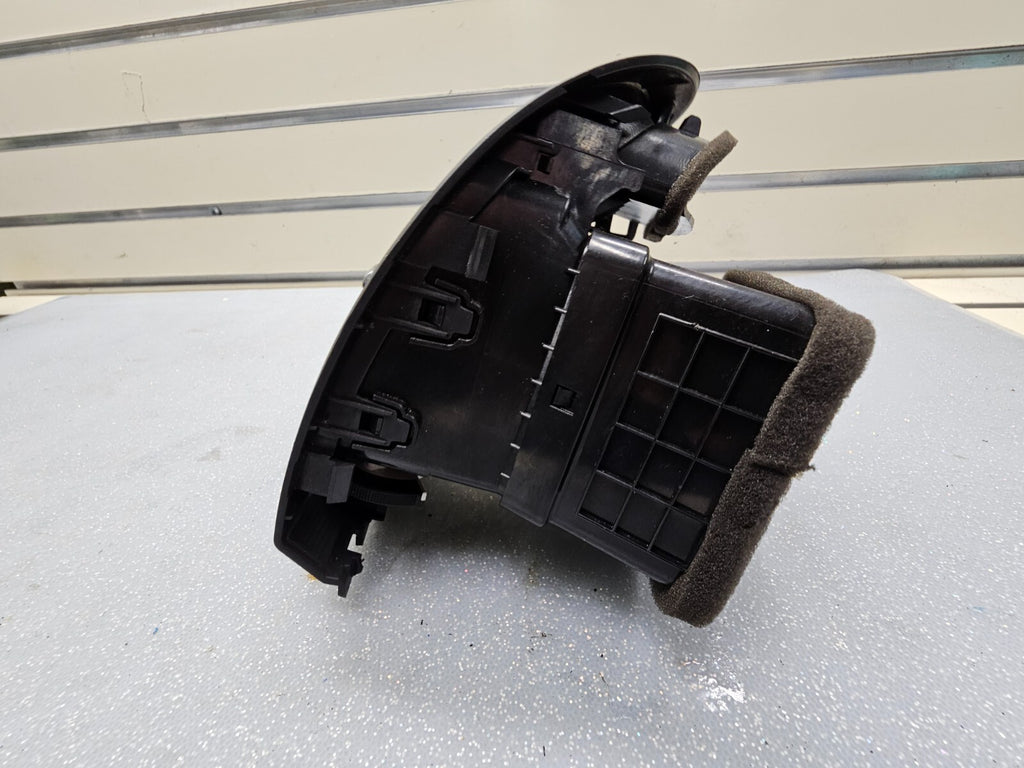 🔥06-12 Kia Sedona Front Left Driver Dash A/C Air Vent Heater Assembly Black OEM