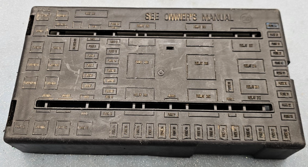 🔥99-07 Ford F250 F350 F450 Expedition Exterior Fuse Box Cover Relay Box Cover