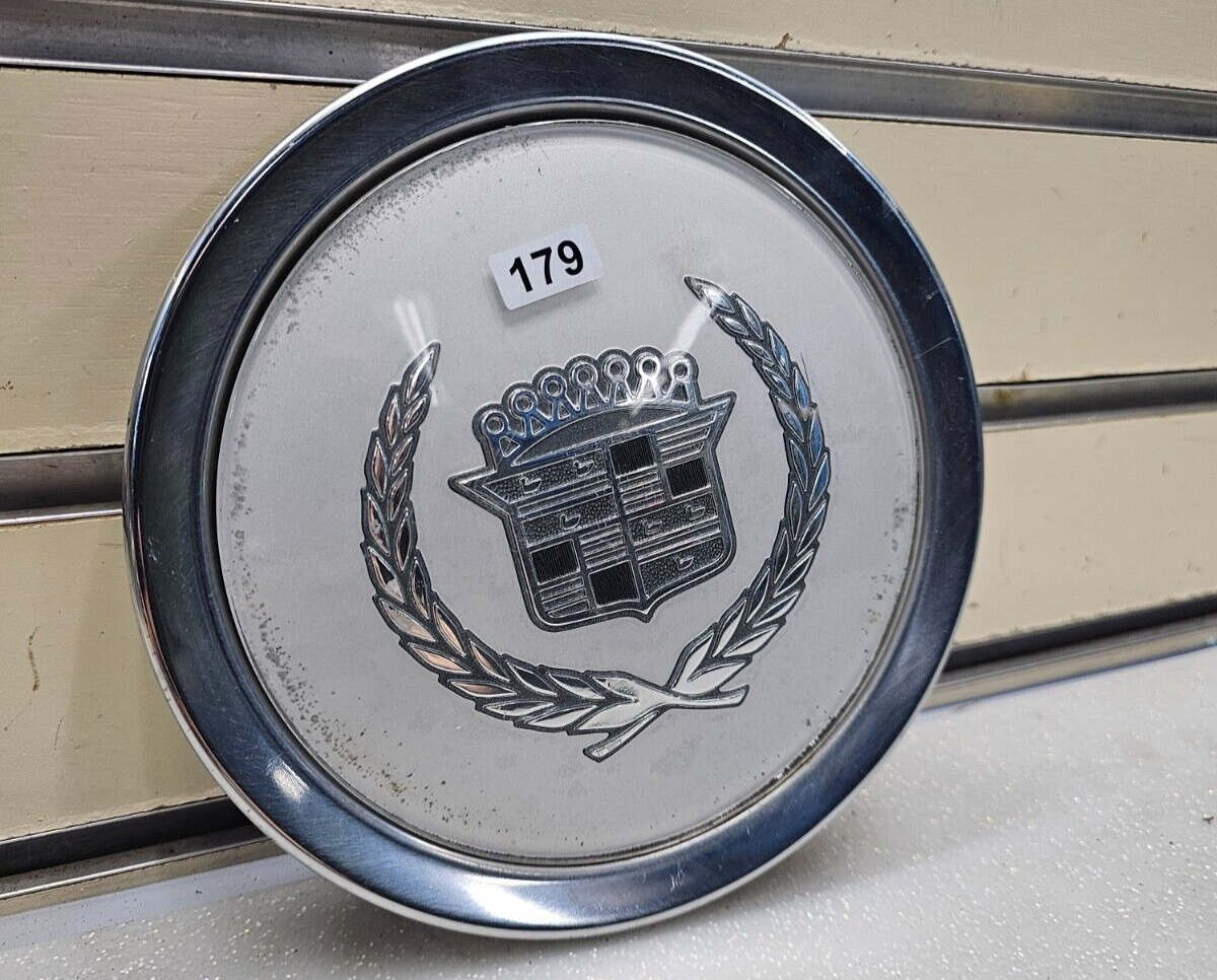 88-91 Cadillac Deville Front Rear LH/RH Wheel Center Cap Hubcap Silver Lower OEM