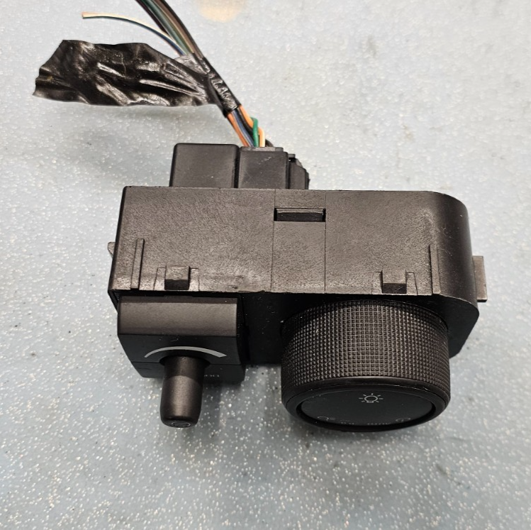 🔥07-14 Silverado Sierra Headlight Head Lamp Transfer Case Control Switch Black