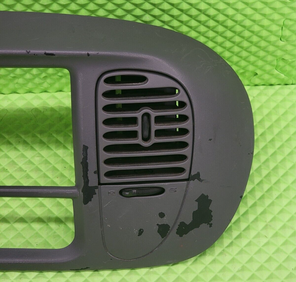 🔥1997-2003 Ford F150 Center Dash Radio Climate BEZEL Trim Panel Line Gray B1