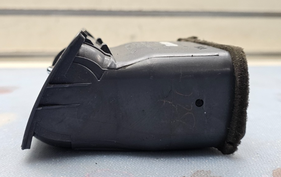 🔥03-08 Corolla Dash Center Left Driver Air Vent Heater Conditioning  OEM