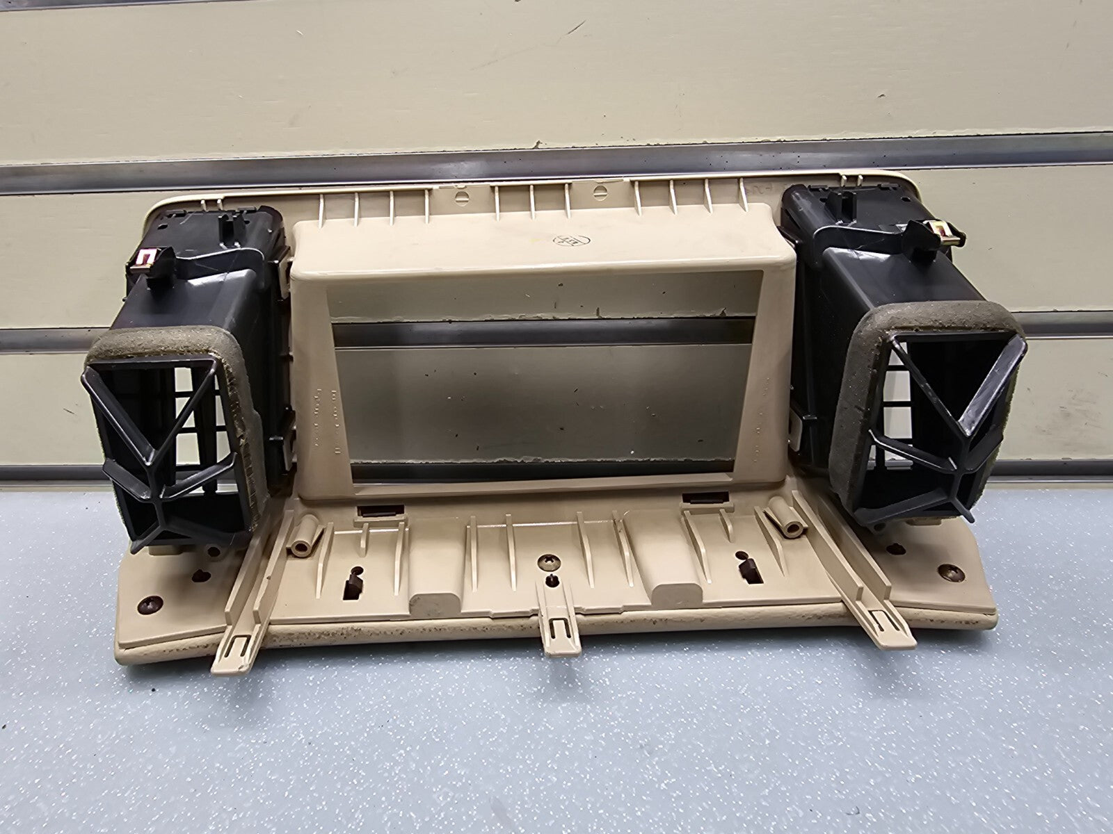 🔥04-07 NISSAN MURANO CENTER DASH AIR VENT TRIM Beige Tan OEM