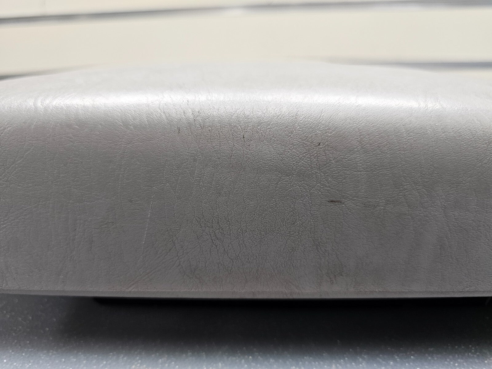 🔥02-06 CAMRY SOLARA LEXUS ES330 CENTER CONSOLE LID ARM REST COVER ASSEMBLY GRAY