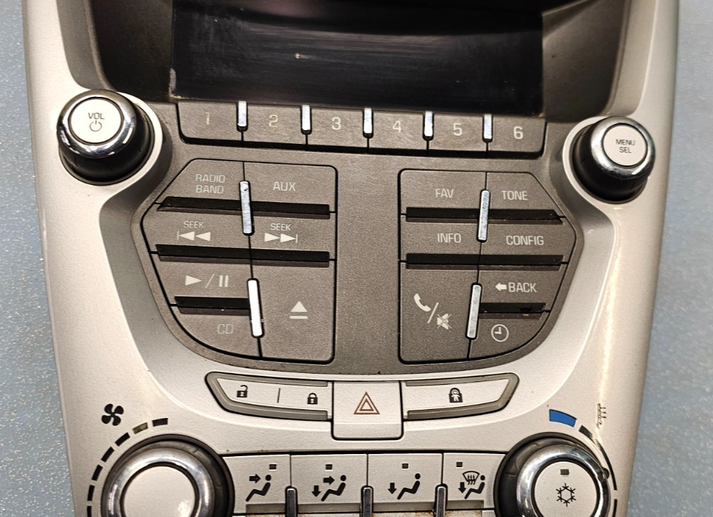 10-11 Equinox Terrain AM FM Radio Stereo Climate Control Trim Panel Bezel SILVER