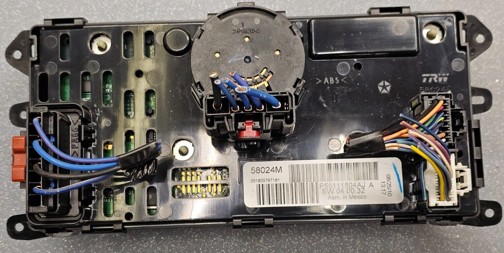 🔥08-10 Dodge Grand Caravan Town & Country Climate Control Rear A/C Heater Dash