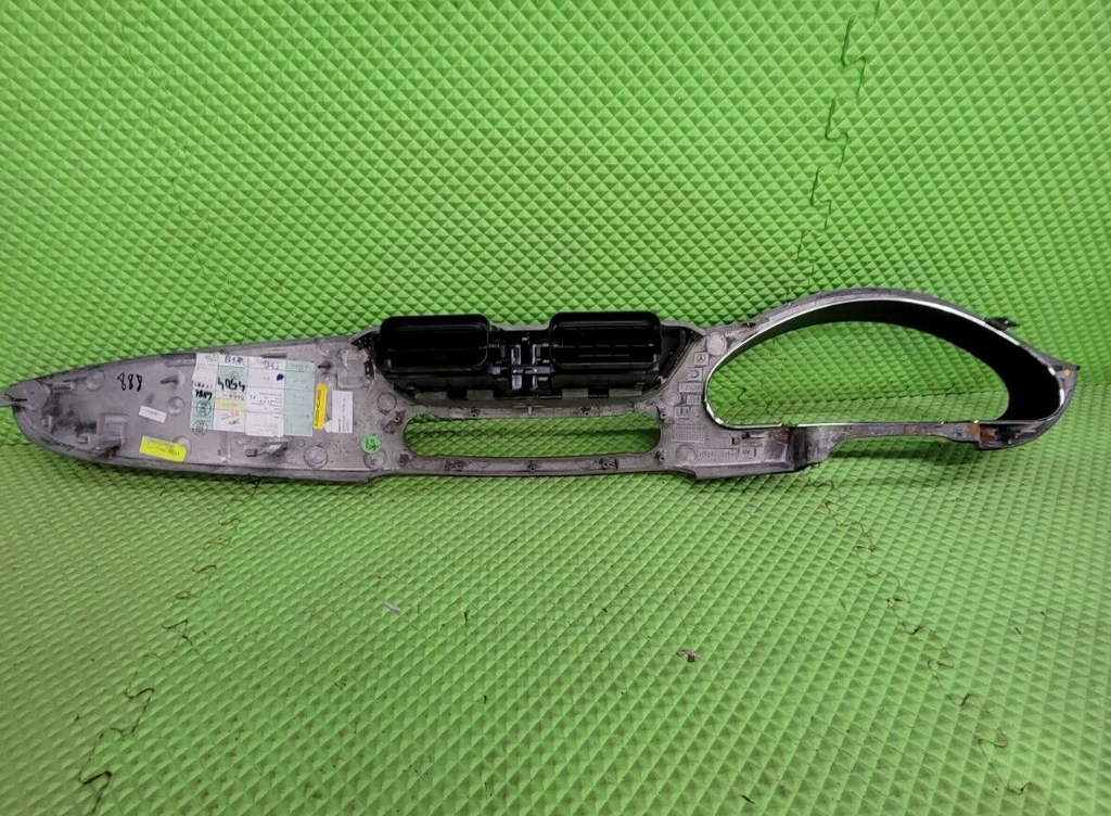 06-11 Mercedes W219 CLS550 CLS63 Dash Panel Cluster Instrument Center Bezel Wood
