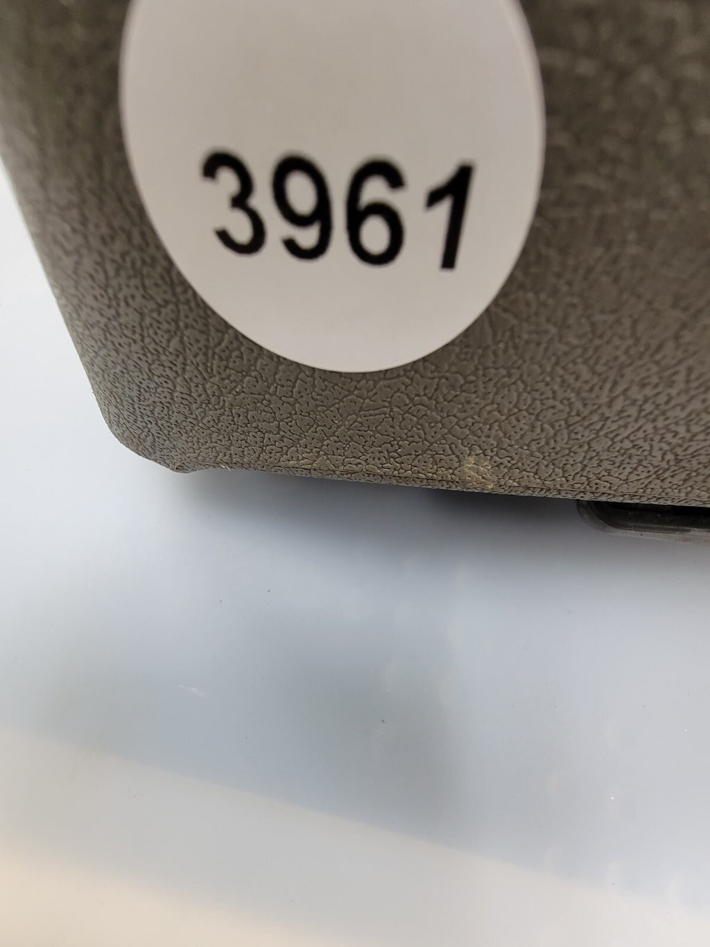 🔥05-10 COMMANDER GRAND CHEROKEE CENTER CONSOLE ARMREST LID TOP PAD DARK GRAY/JC