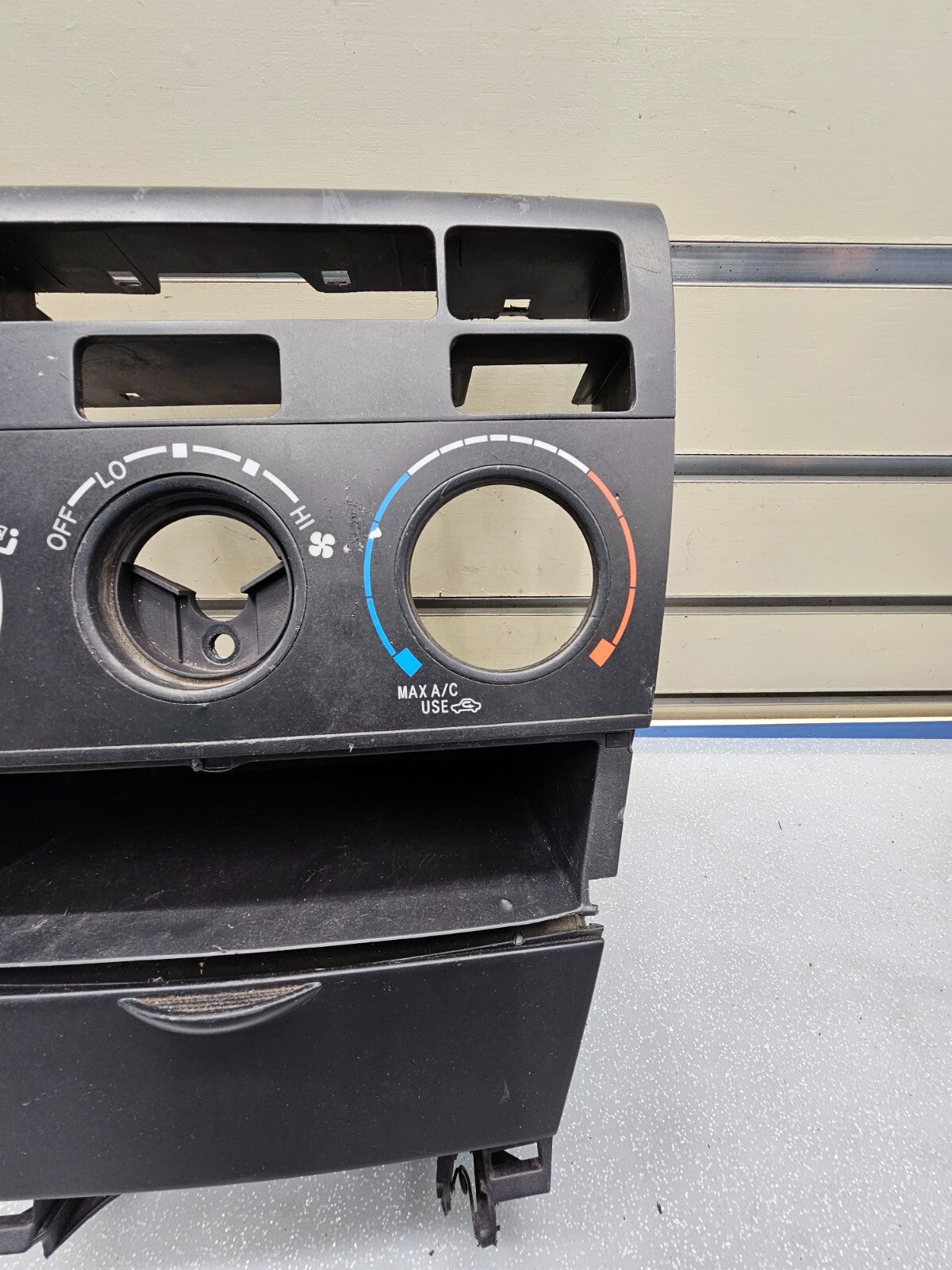 🔥2003-2008 Toyota COROLLA Center Dash Climate Bezel Tray Panel Trim BLACK