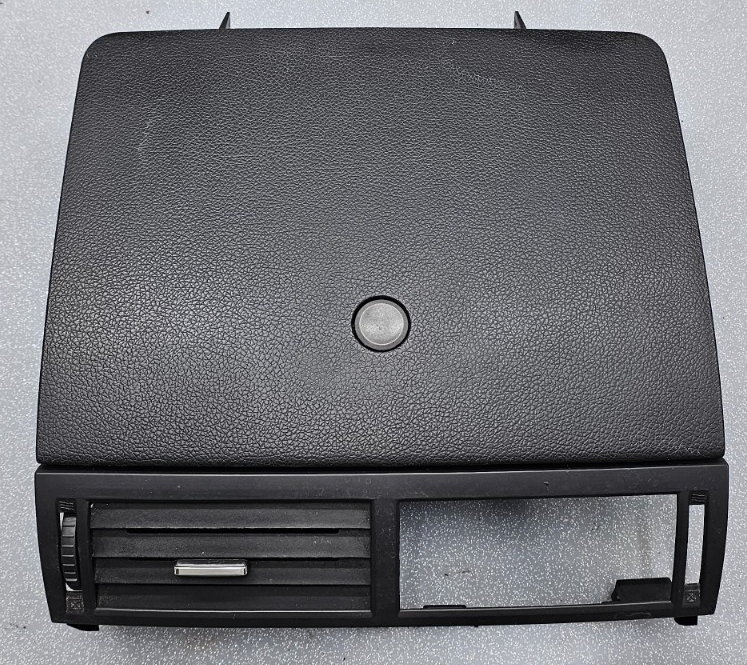 🔥06-09 Fusion Center Dash Storage Cubby Trim Panel Air Vent Assembly Black