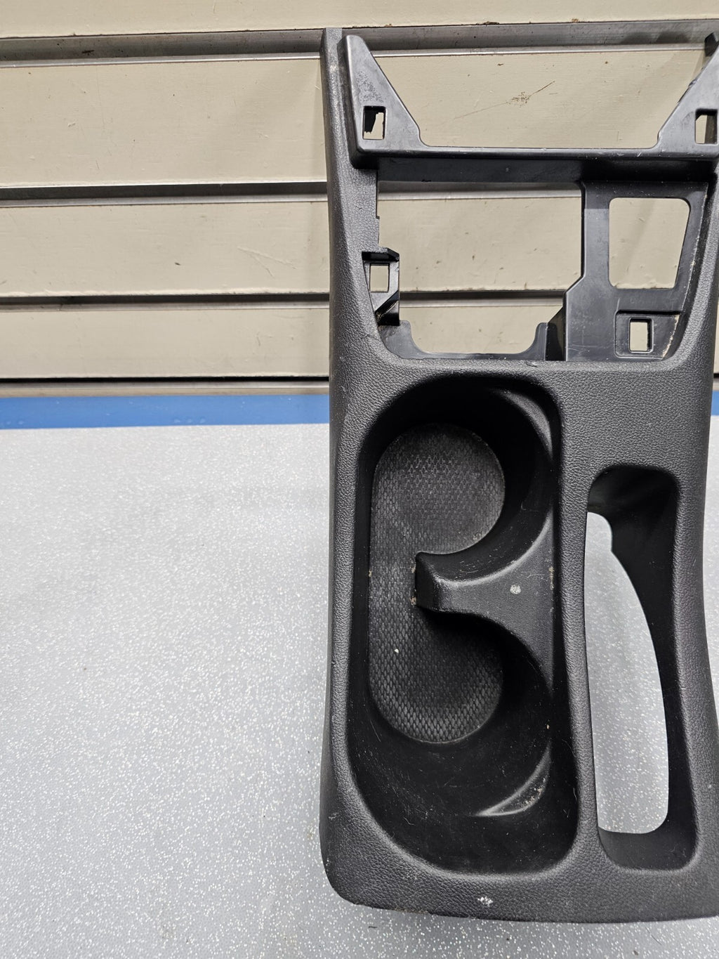 🔥13-15 MITSUBISHI ASX 3 CENTRE CONSOLE CUP DRINK HOLDER GEAR LEVER TRIM PANEL