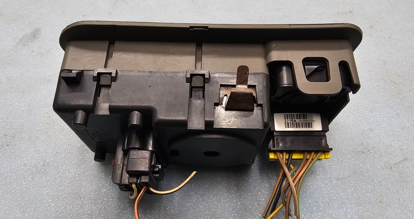 01-07 Caravan Town Country Headlight Fog Light Mirror Power Control Switch Black