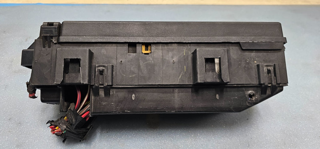 🔥2007 Commander Grand Cherokee 4.7L Engine HOOD FUSE Relay BOX Release Cover