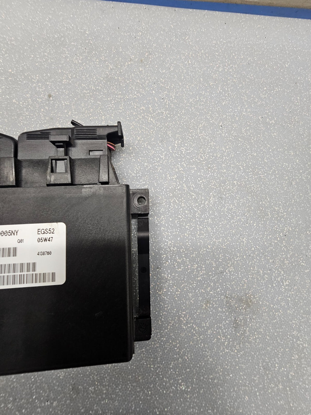 🔥2005-2006 Chrysler 300 Dodge Magnum Mopar Transmission Control Module Assembly
