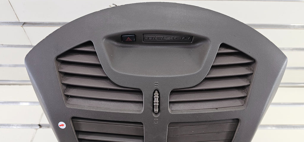 🔥04-07 Chevrolet MALIBU Dash Center RADIO BEZEL Climate Air Vents Trim TAN